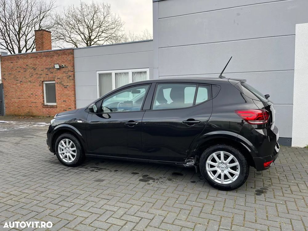 Dacia Sandero - 2