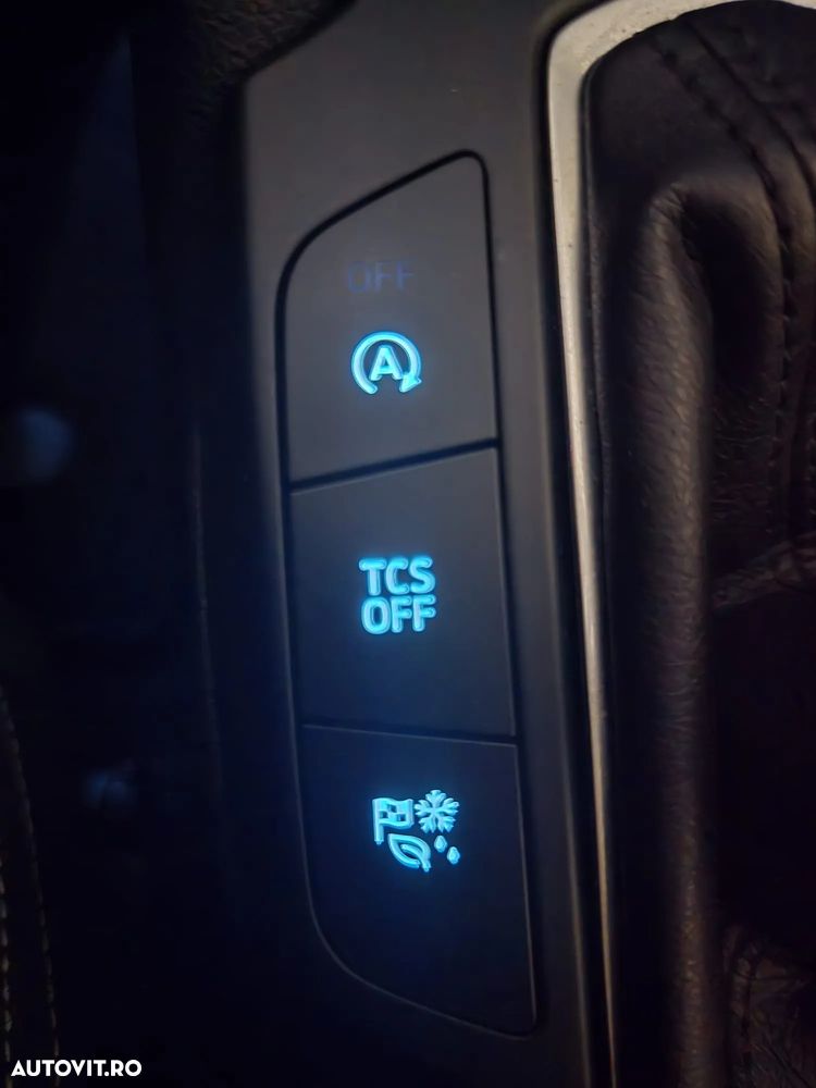 Ford Focus 1.0 EcoBoost MHEV Titanium - 6