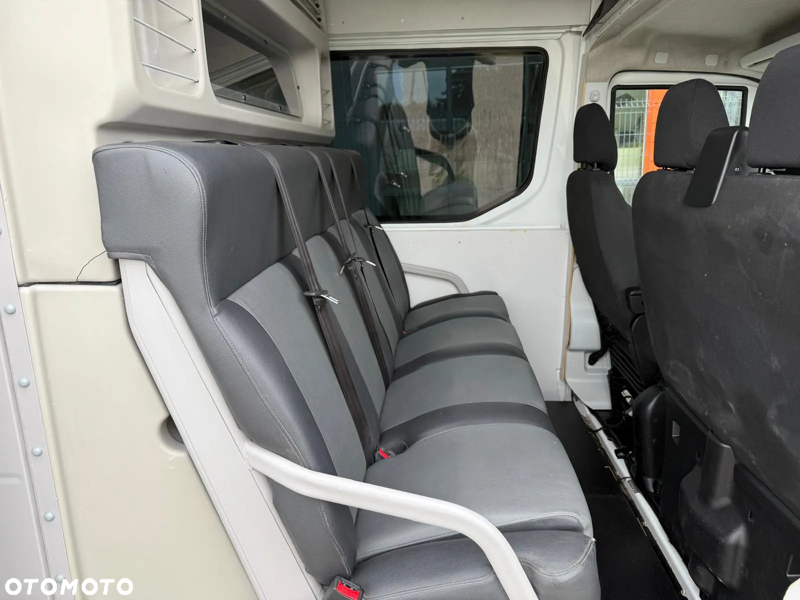 Iveco Daily 35S18, 3.0 180KM, L4H2, Brygadówka 7os., HiMatic, Niski przebieg - 22