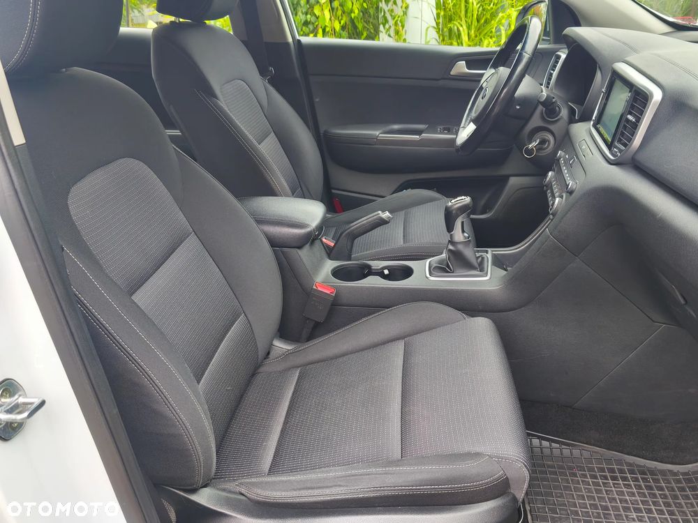 Kia Sportage 1.6 GDI 2WD DREAM-TEAM EDITION - 18