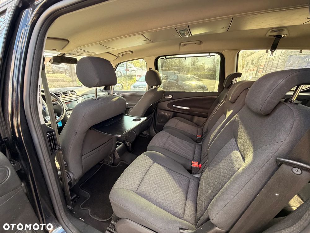 Ford Galaxy 2.2 TDCi Ghia - 10