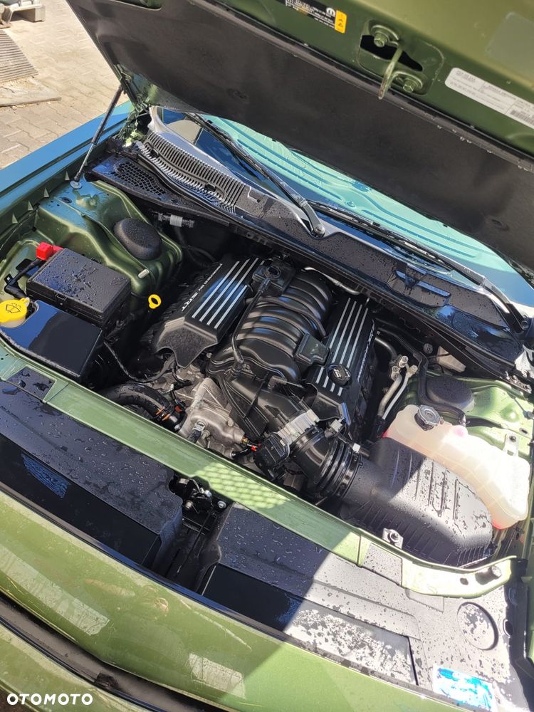Dodge Challenger 6.4 Scat Pack - 15