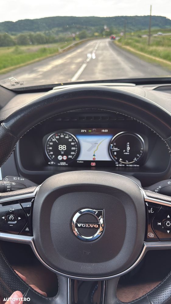 Volvo XC 90 T8 Inscription - 16