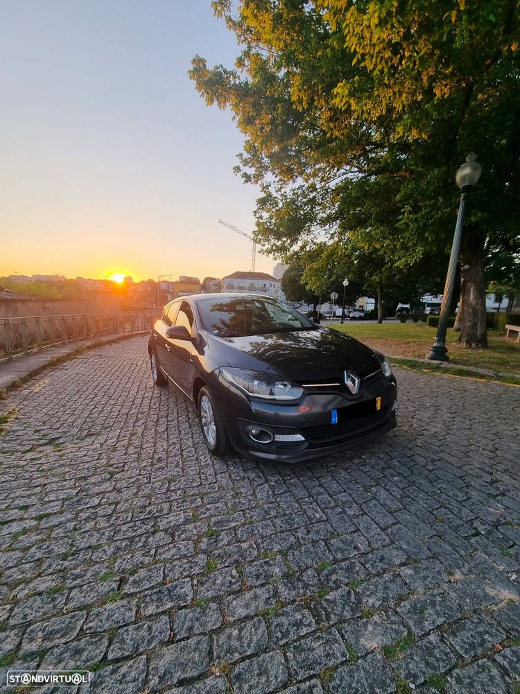 Renault Mégane ENERGY dCi 110 Start & Stop LIMITED - 4