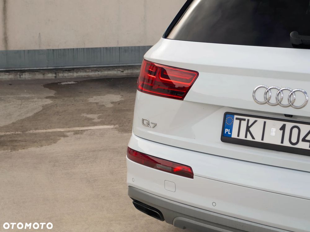 Audi Q7 - 2