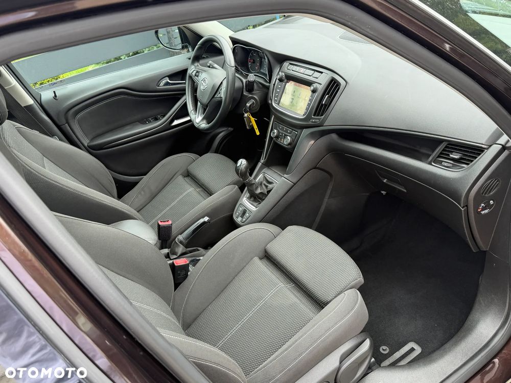 Opel Zafira 1.4 Turbo Active - 11