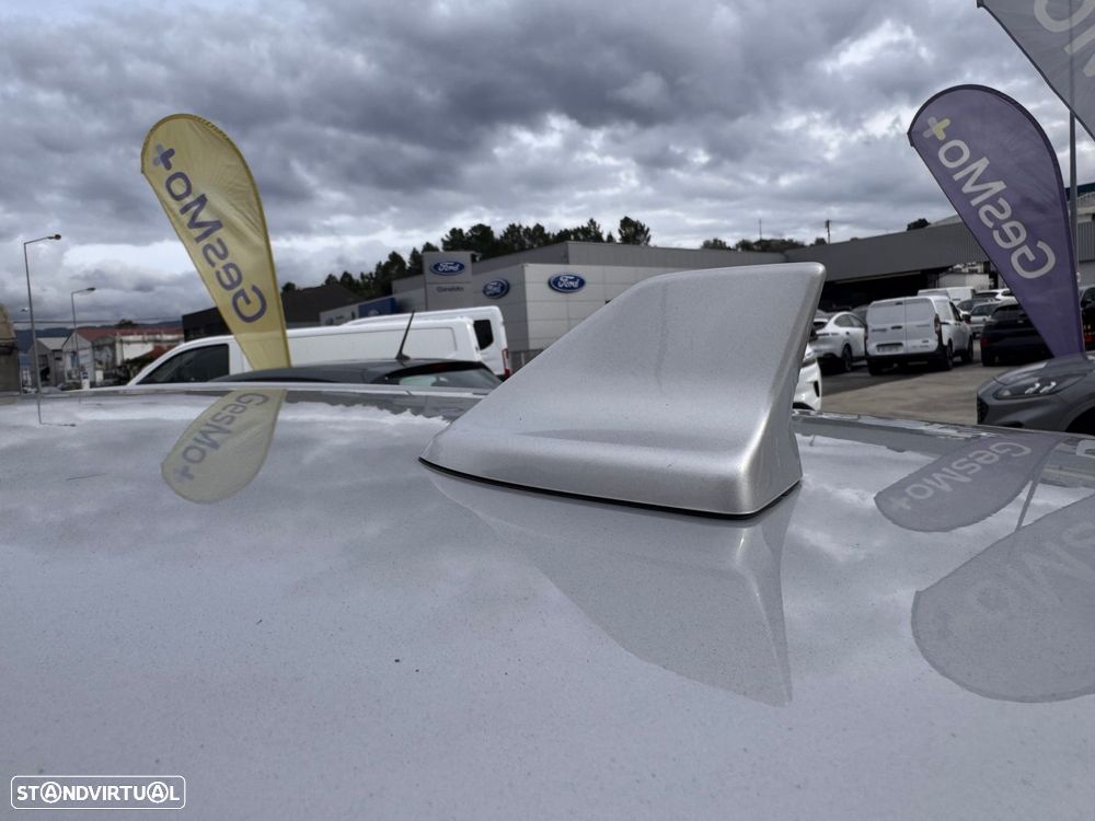 Ford Focus 1.0 EcoBoost MHEV ST-Line - 12