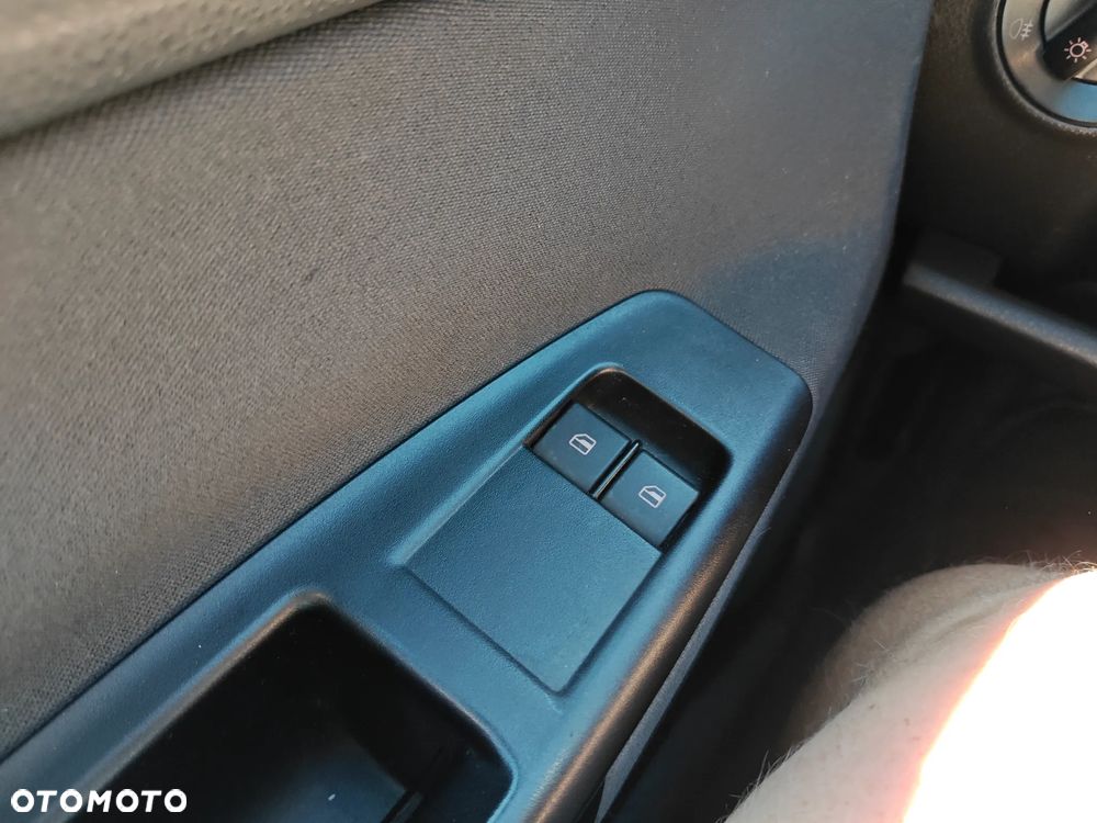 Volkswagen Polo 1.2 Fun - 21