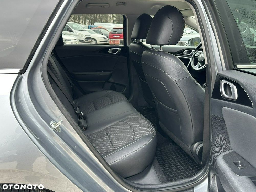 Kia Ceed 1.4 T-GDI L Business Line DCT - 19