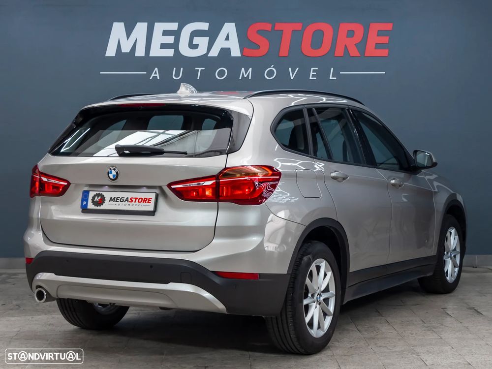BMW X1 16 d sDrive - 7