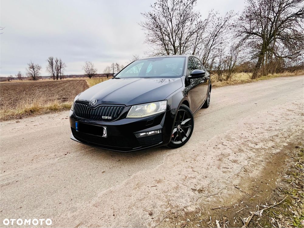 Skoda Octavia 2.0 TDI DSG RS - 3