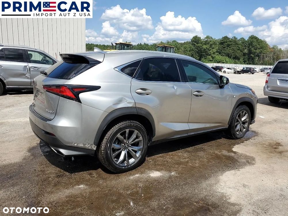 Lexus NX 300 - 3