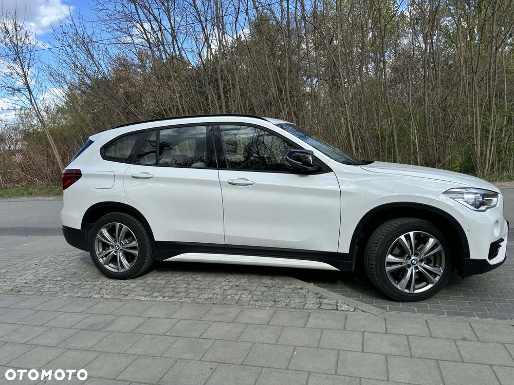BMW X1 sDrive20i GPF - 5