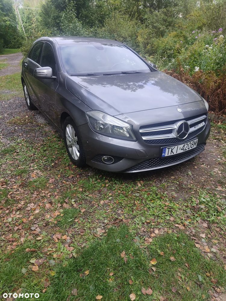 Mercedes-Benz Klasa A 180 CDI BlueEffICIENCY Edition - 2