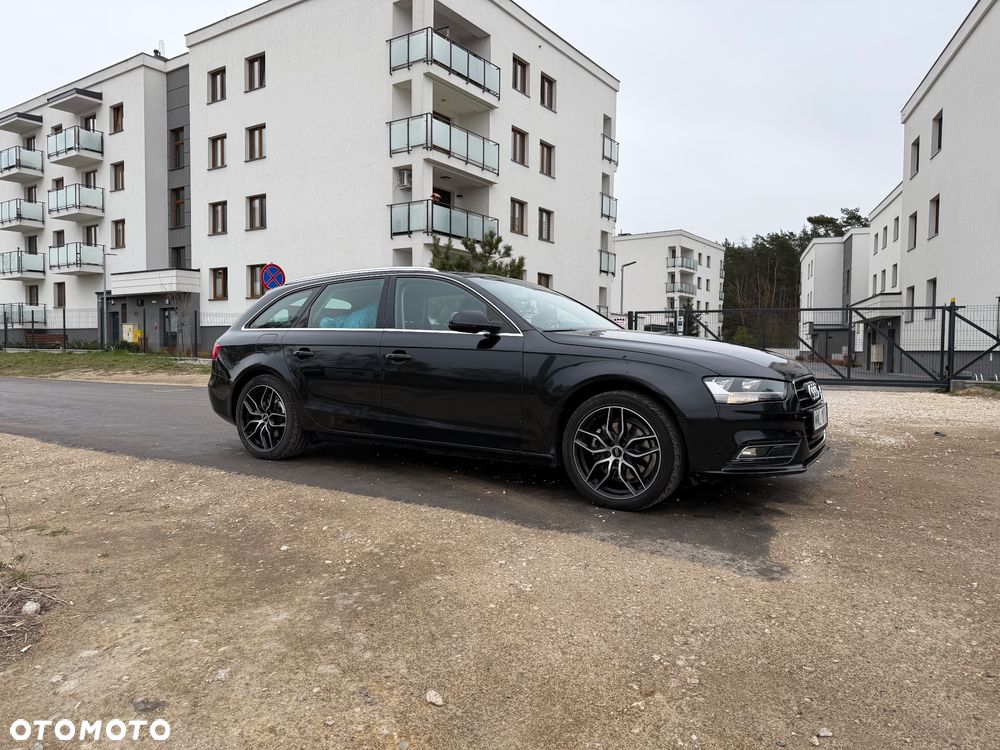 Audi A4 Avant 2.0 TDI - 4