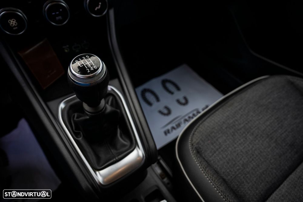 Renault Captur 1.0 TCe Exclusive - 36