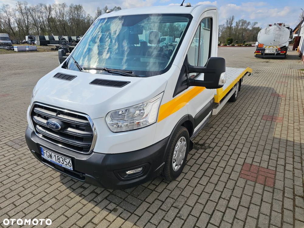 Ford Transit - 17