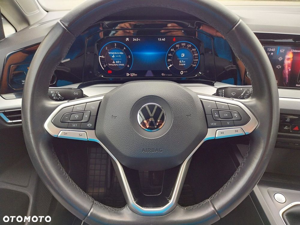 Volkswagen Golf - 12