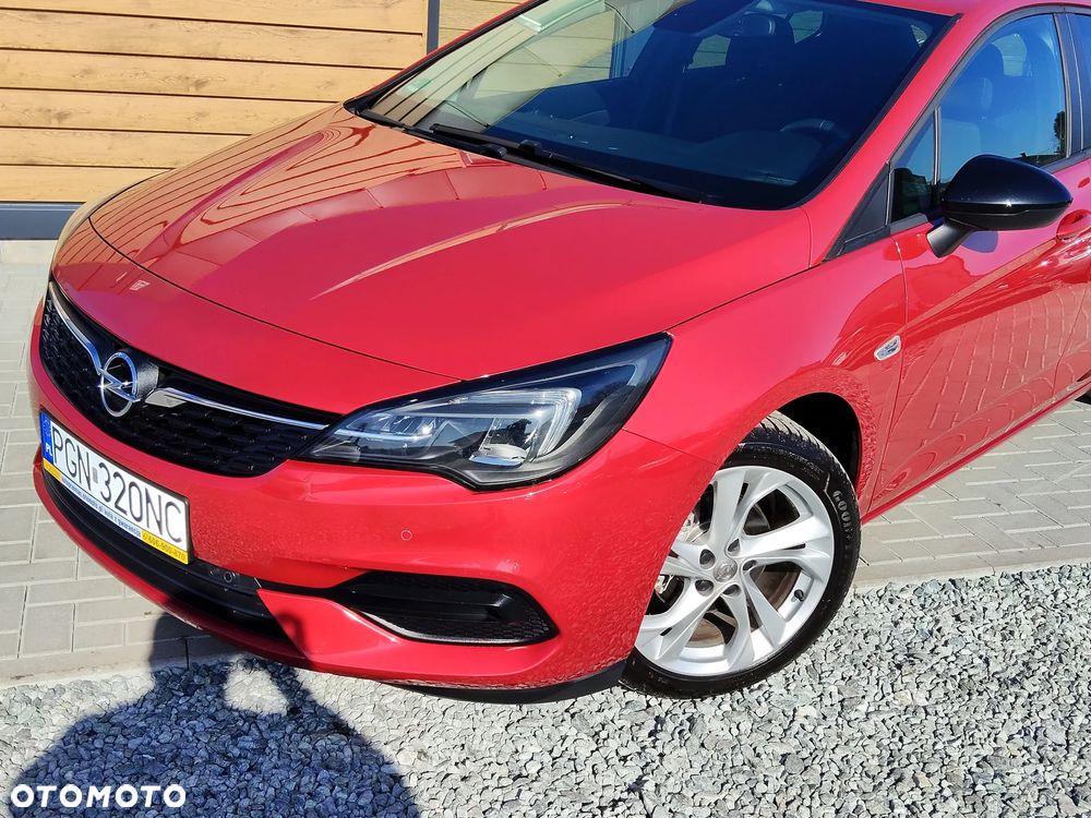 Opel Astra 1.2 Turbo Elegance - 3