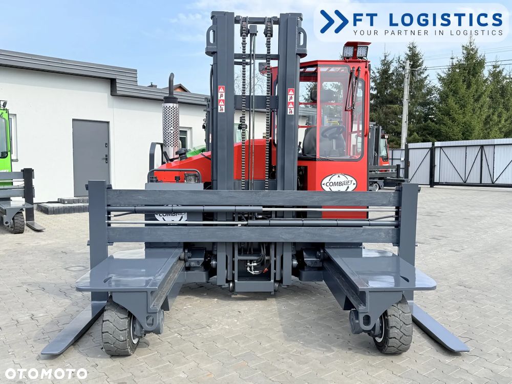 Combilift WÓZEK CZTEROKIERUNKOWY - WIELOKIERUNKOWY | COMBILIFT C4000 | DIESEL | DUPLEX 4050MM | SZEROKI POZYCJONER WIDEŁ |  STAN IDEALNY | Szeroka oferta wózków czterokierunkowych i bocznych, dopasowanych do różnorodnych potrzeb i zastosowań - 3