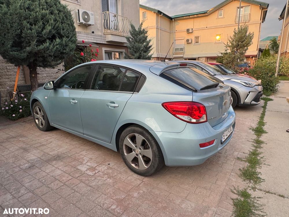 Chevrolet Cruze 2.0 DOHC LT - 2