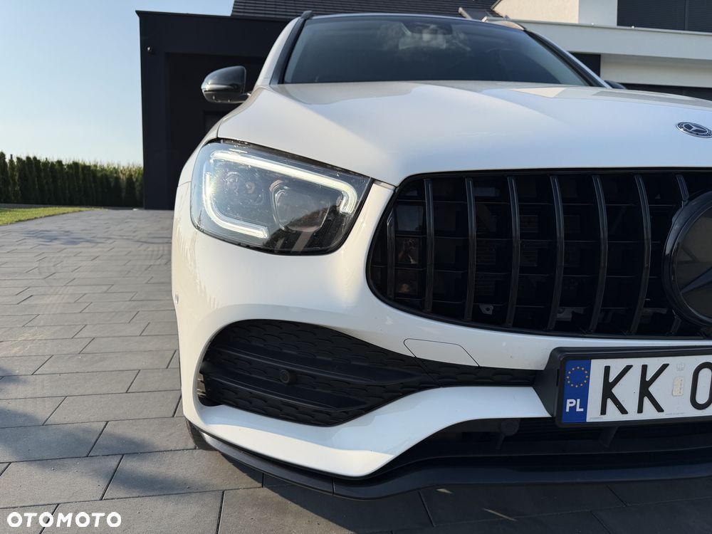 Mercedes-Benz GLC - 15