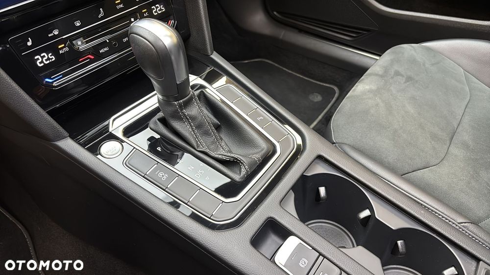 Volkswagen Arteon 2.0 TSI R-Line DSG - 16