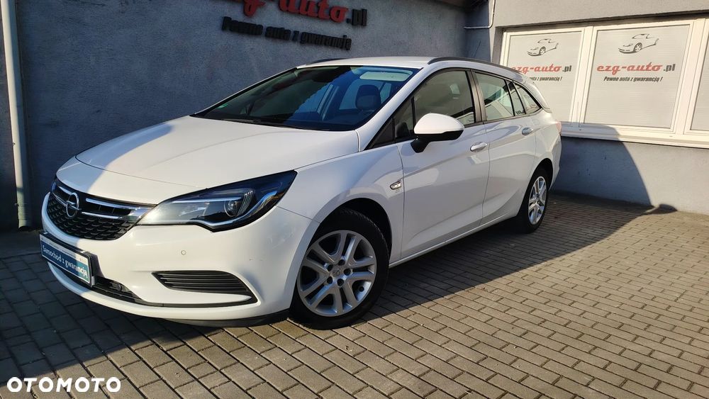 Opel Astra - 1