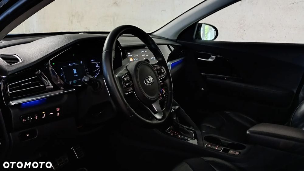 Kia Niro 1.6 GDI Hybrid L Business Line - 17