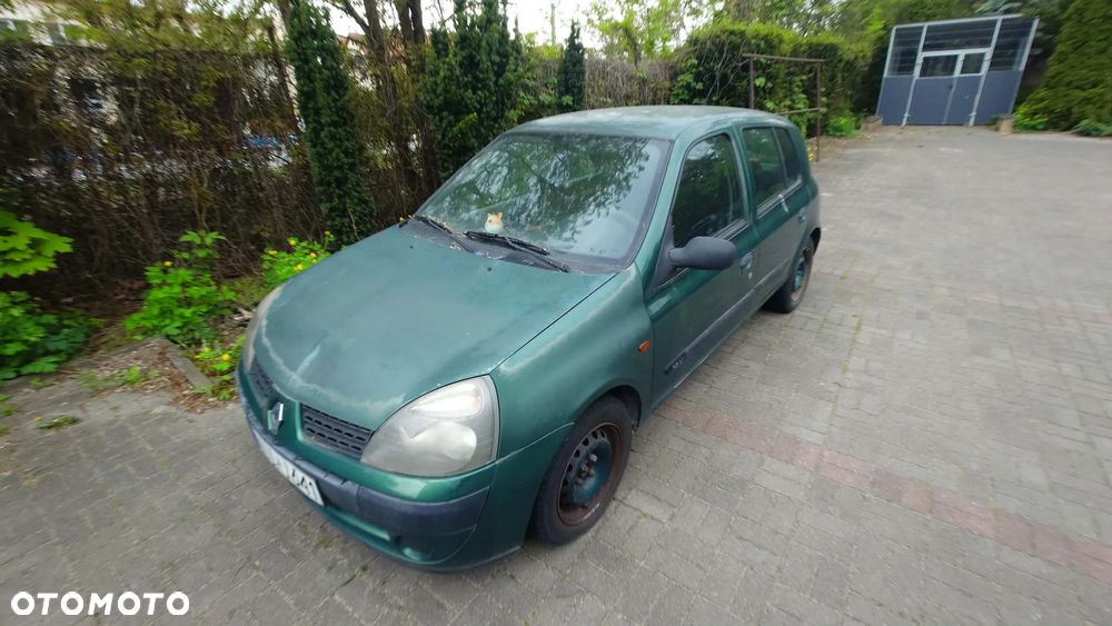 Renault Clio - 1