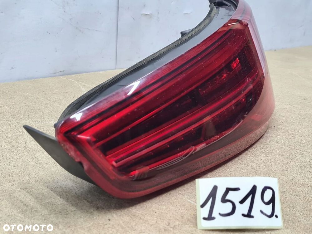 AUDI Q3 8U LIFT LAMPA PRAWA TYLNA TYŁ PRAWY W KLAPĘ TYLNA 8U0945094M - 3