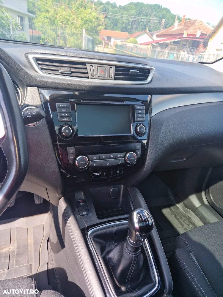 Nissan Qashqai 1.3 157CP 2WD N-Connecta - 9