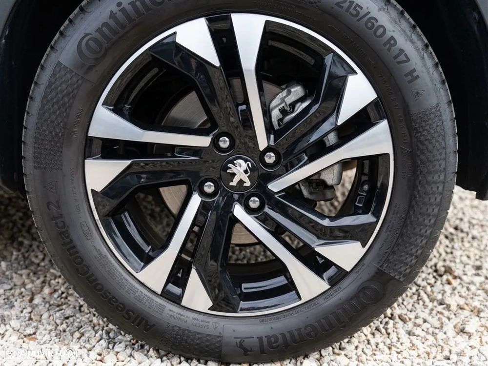 Peugeot 2008 1.2 PureTech Allure EAT8 - 7