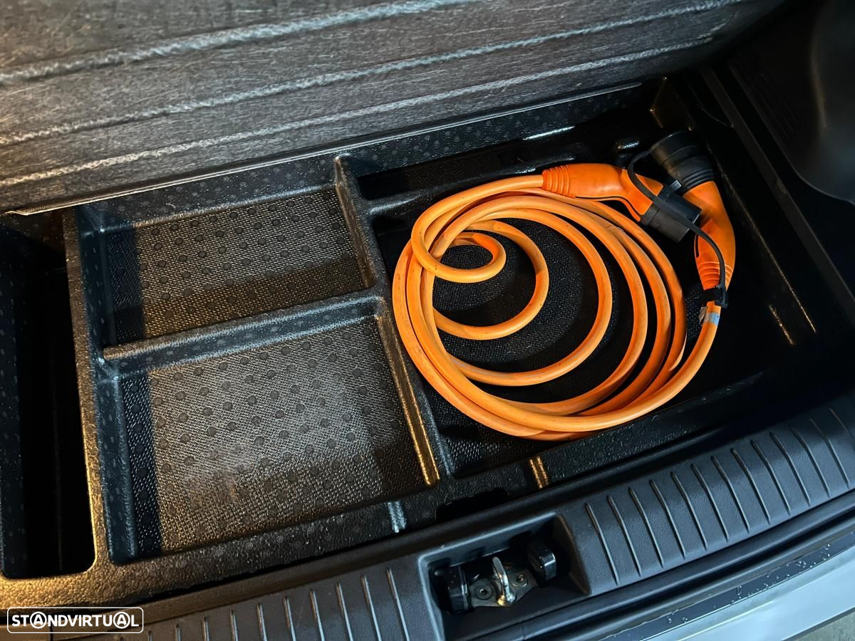 Hyundai Kauai EV 64 kWh Premium - 44