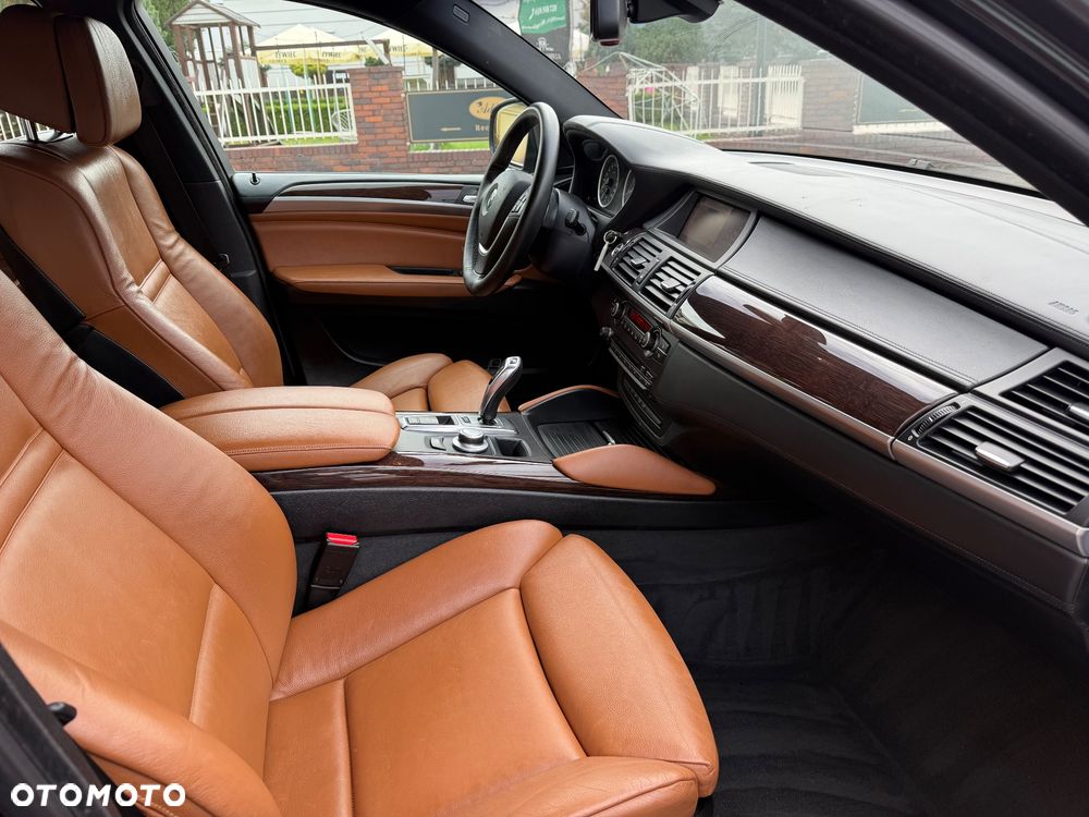 BMW X6 xDrive35i Edition Exclusive - 17