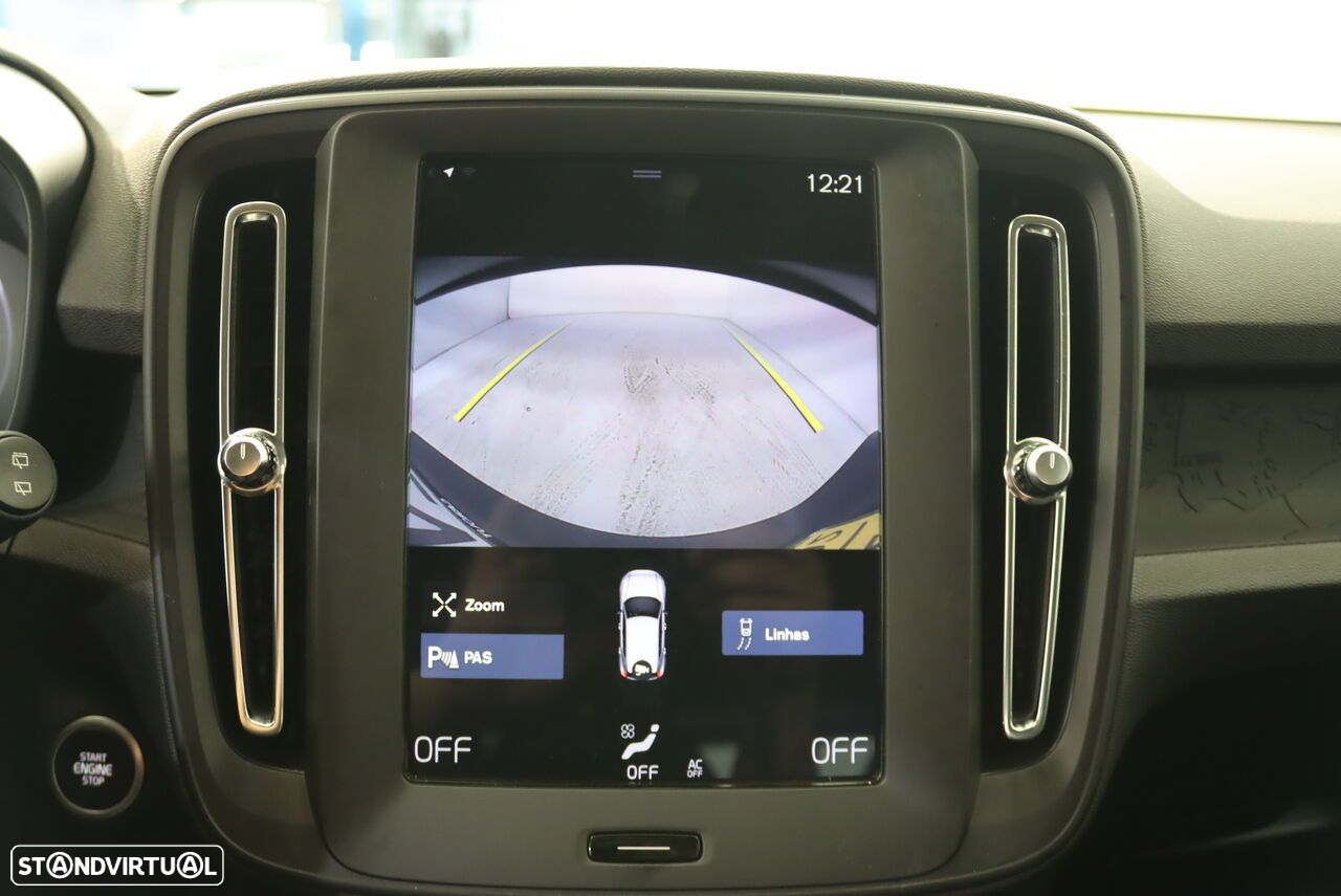 Volvo XC 40 2.0 D3 Momentum - 18
