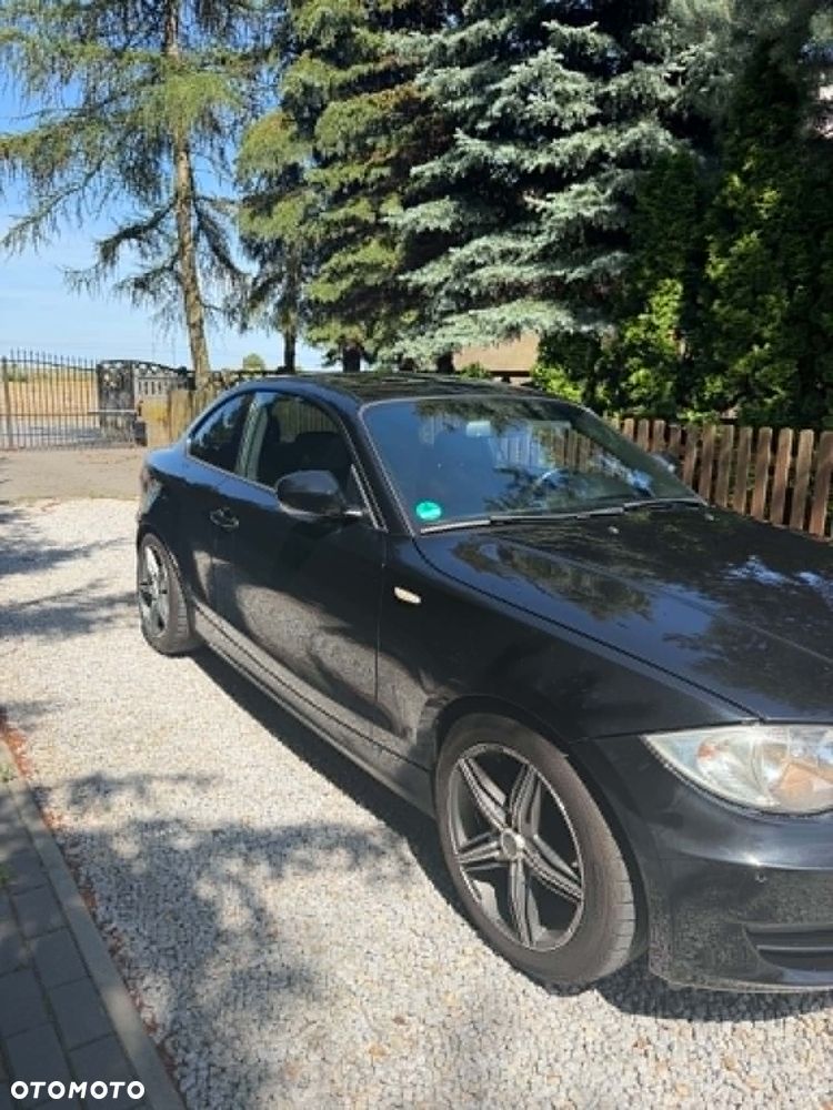 BMW Seria 1 118d DPF - 4
