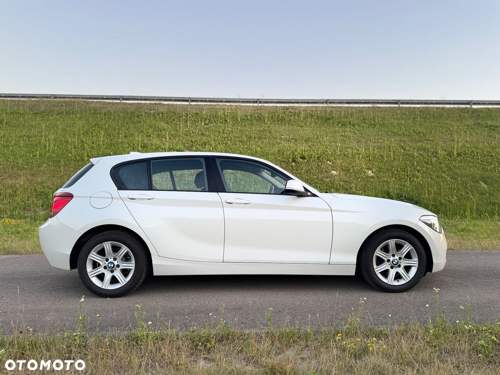 BMW Seria 1 118d DPF Edition Sport - 11