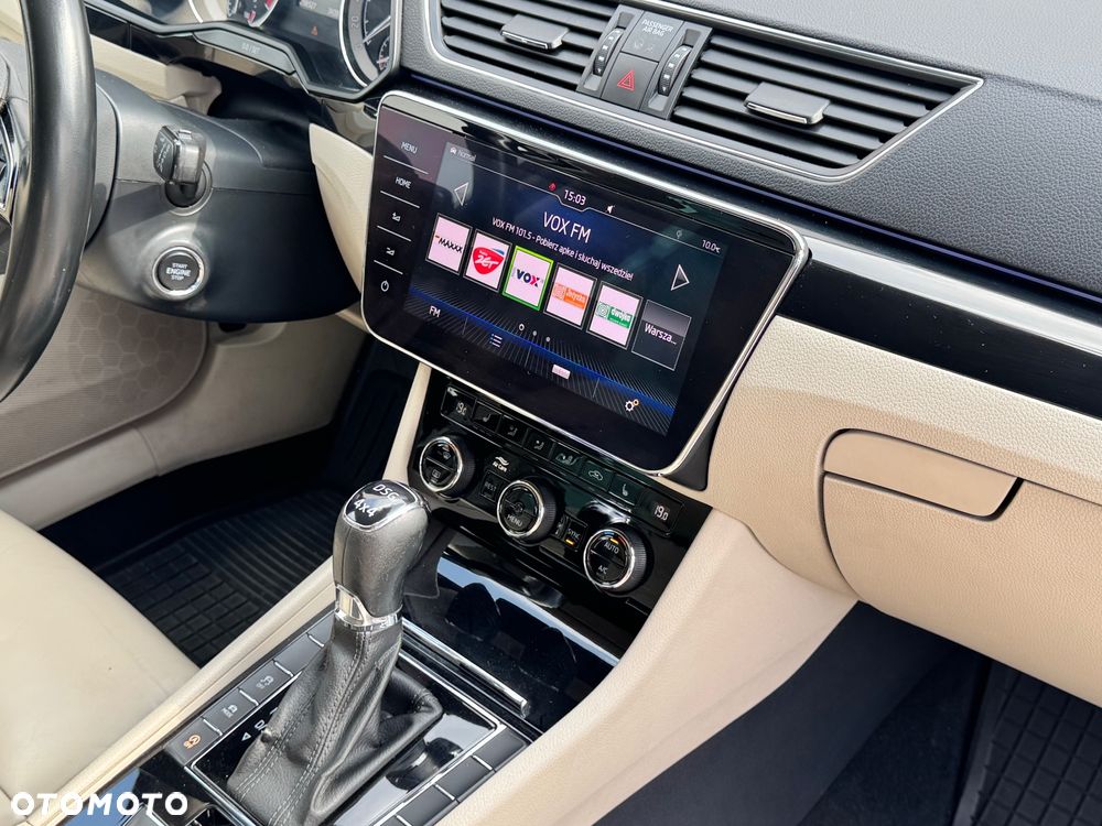 Skoda Superb 2.0 TDI 4x4 L&K DSG - 29