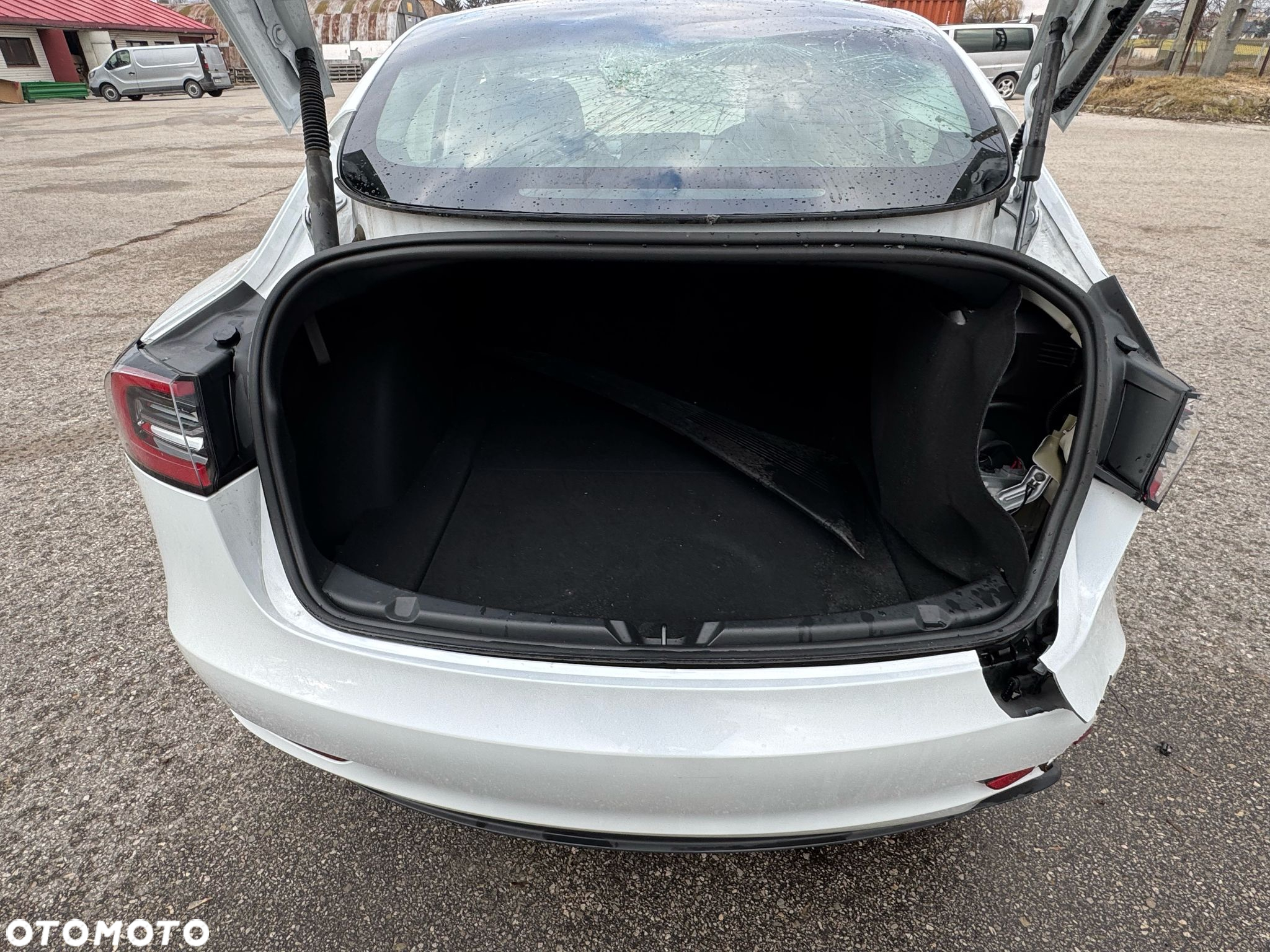 Tesla Model 3 Long Range AWD - 25
