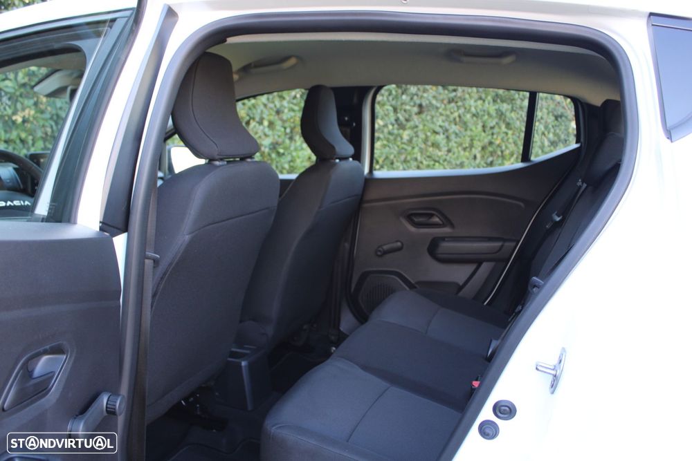 Dacia Sandero 1.0 SCe Essential - 6