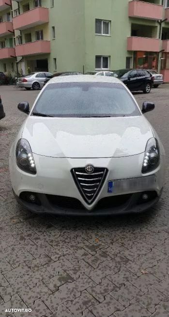 Alfa Romeo Giulietta 1.6 Mjet Distinctive - 5