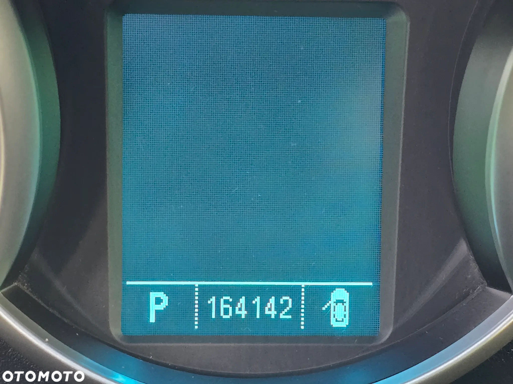 Chevrolet Cruze 1.8 LS+ - 25
