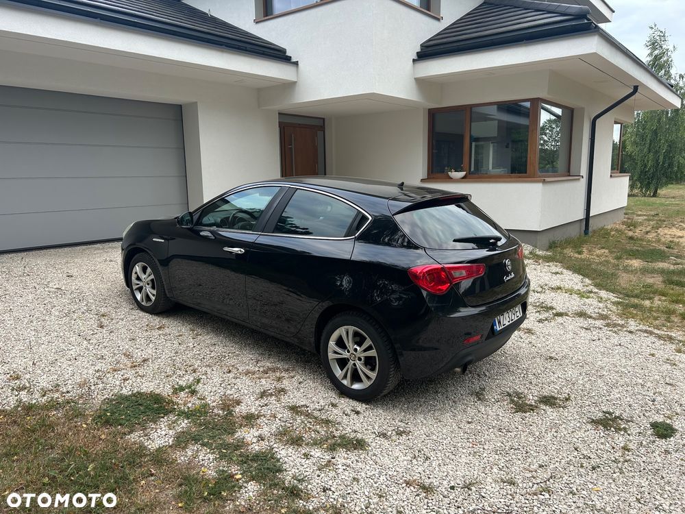 Alfa Romeo Giulietta 1.6 JTDM Progression - 1