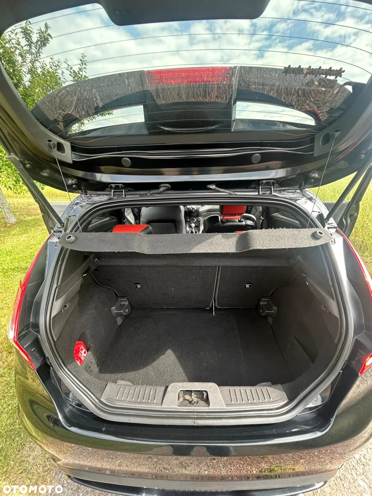 Ford Fiesta ST2 - 8