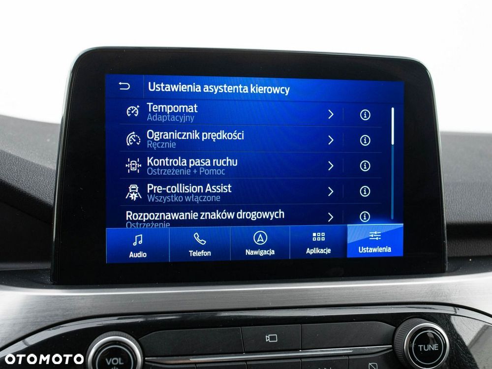 Ford Kuga 2.5 FHEV AWD Titanium X - 24