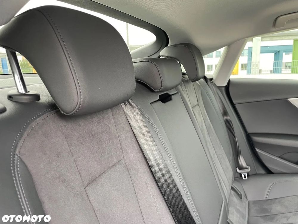 Audi A5 Sportback 35 TDI mHEV Advanced S tronic - 23