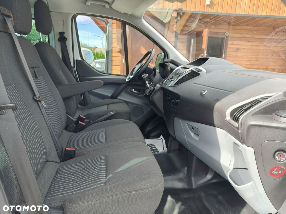 Ford Transit Custom - 17