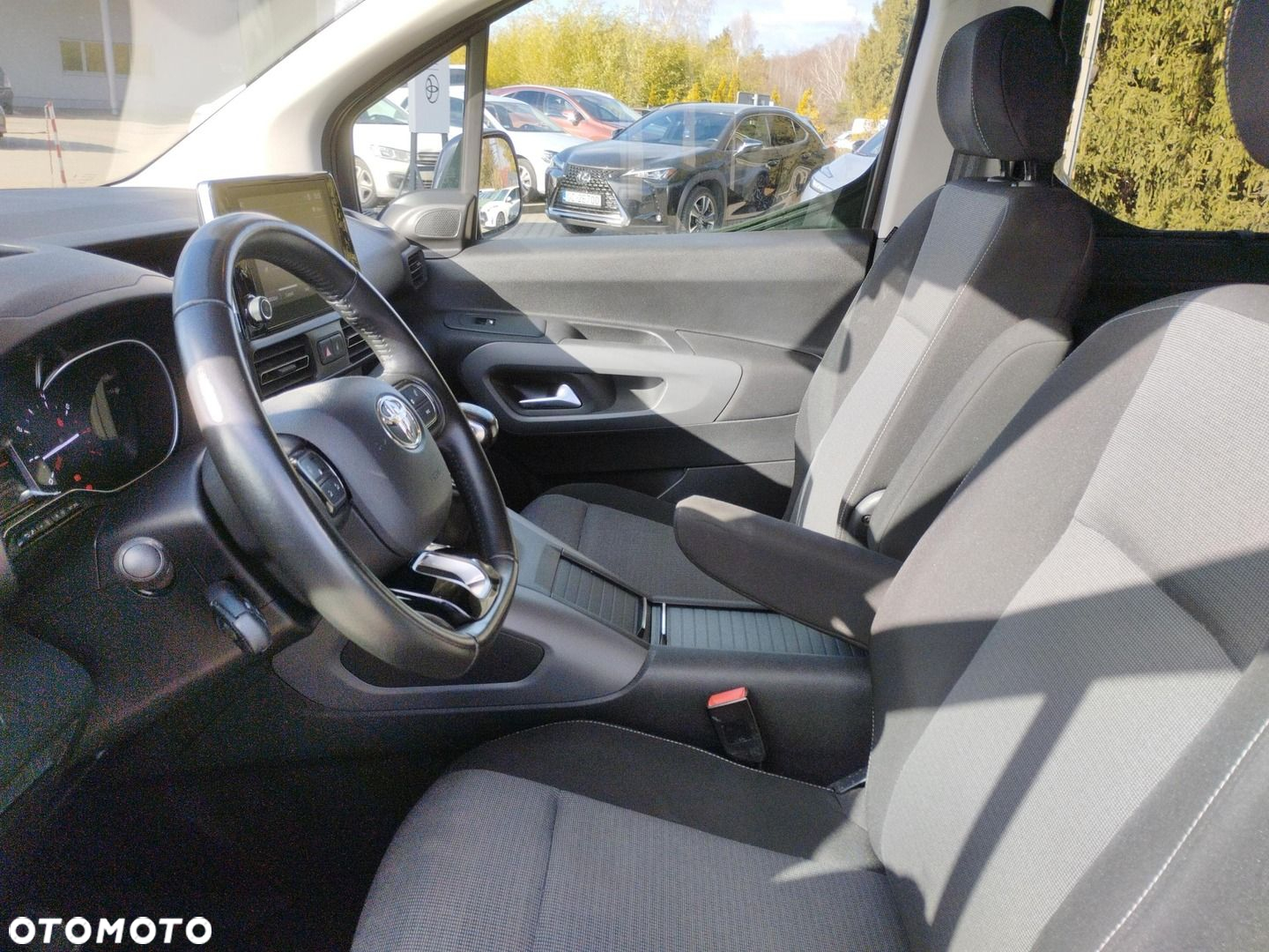 Toyota Proace City Verso 1.5 D-4D Family - 12