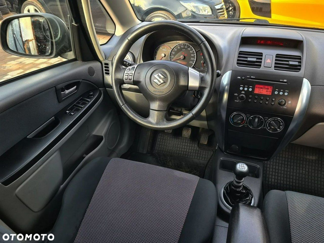 Suzuki SX4 1.9 DDiS DPF 4x2 Comfort - 27